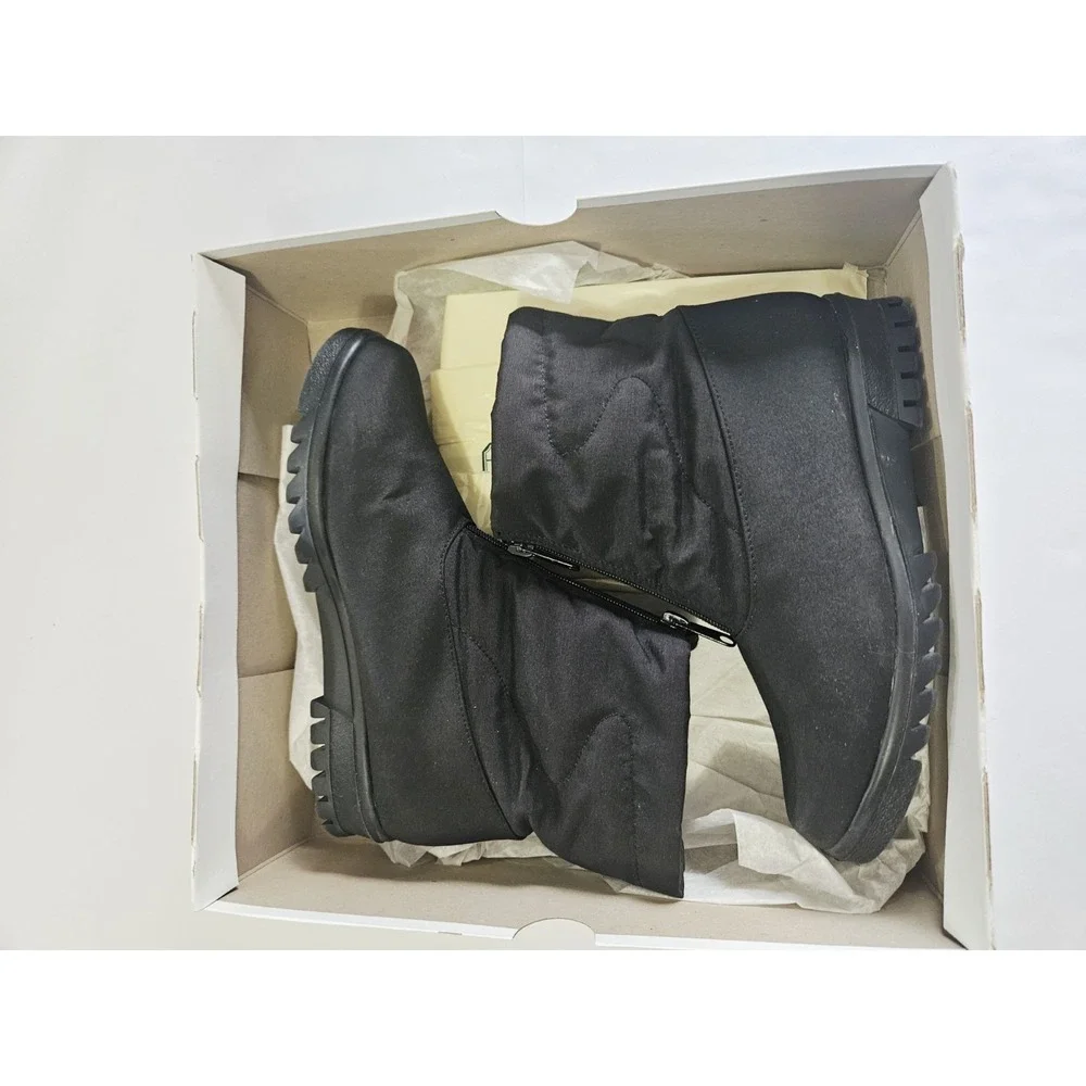 Womens 8W Toe Warmer T97806 Waterproof‎ Black Ankle Boots Made in Canada